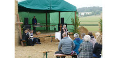Ökumenischer Gottesdienst auf den Naumburger Feldtagen (Foto: Kar-Franz Thiede)
